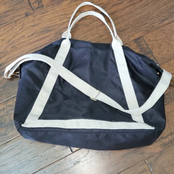 H&M Duffle Bag Overnight Weekender Neutral Preppy Athletic Geometric Normcore - Picture 6 of 16